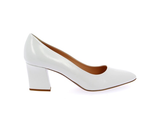 Voltan Pumps wit