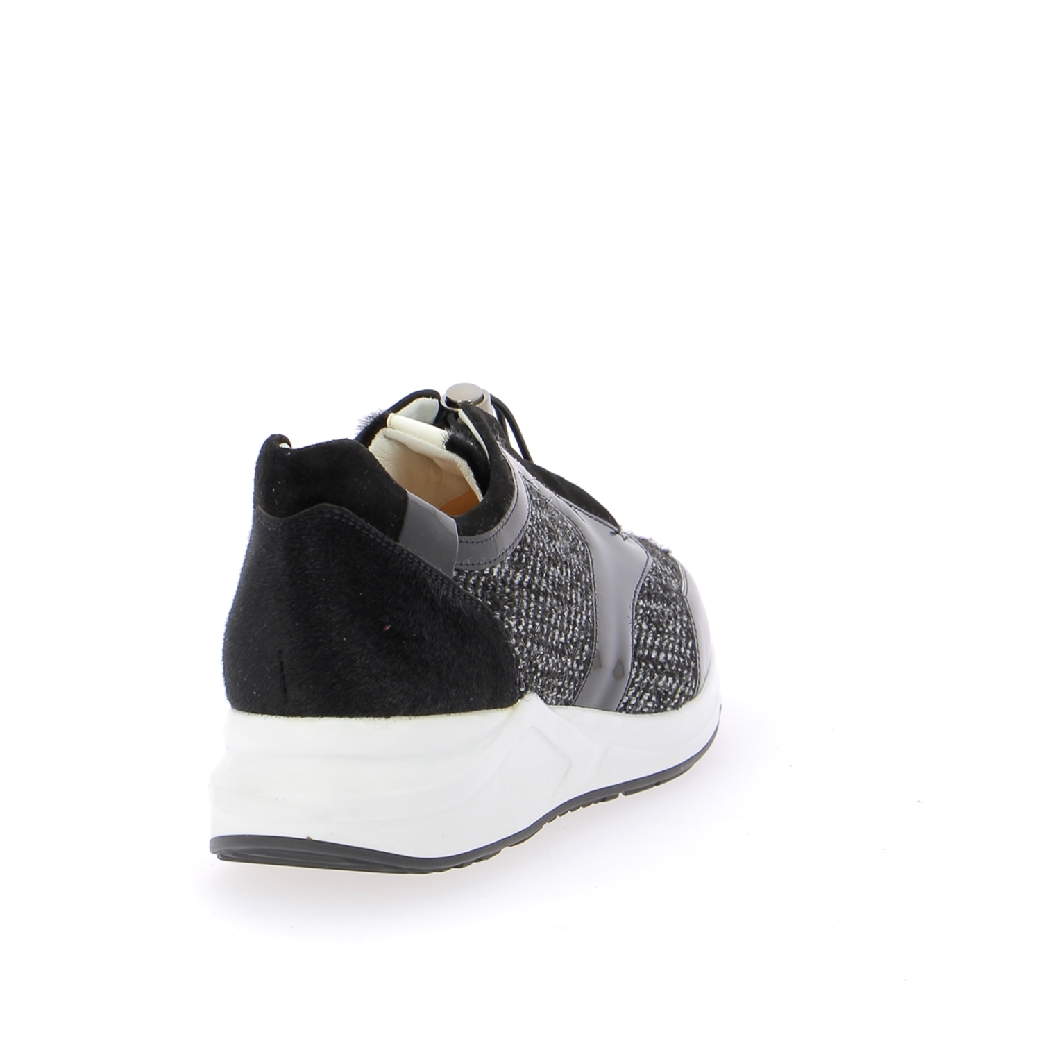 Zoom Hassia basket noir