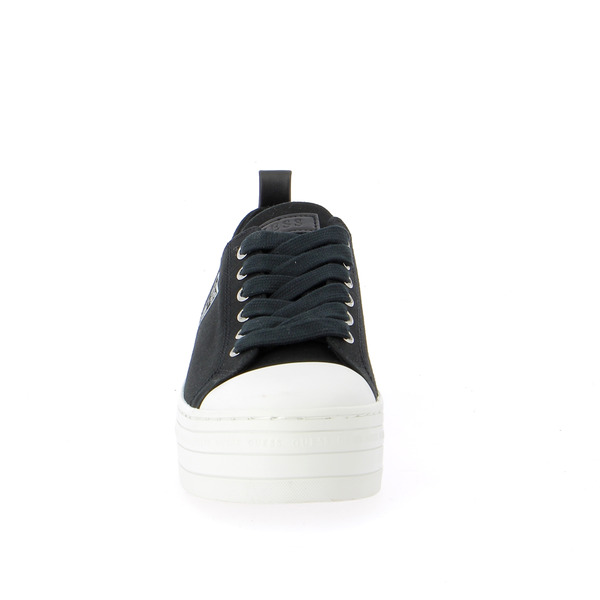 Guess Baskets