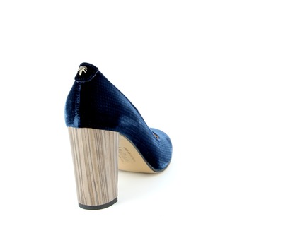 Voltan Pumps