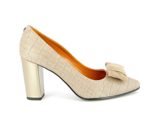 Voltan Pumps beige