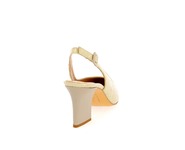 Voltan Pumps beige