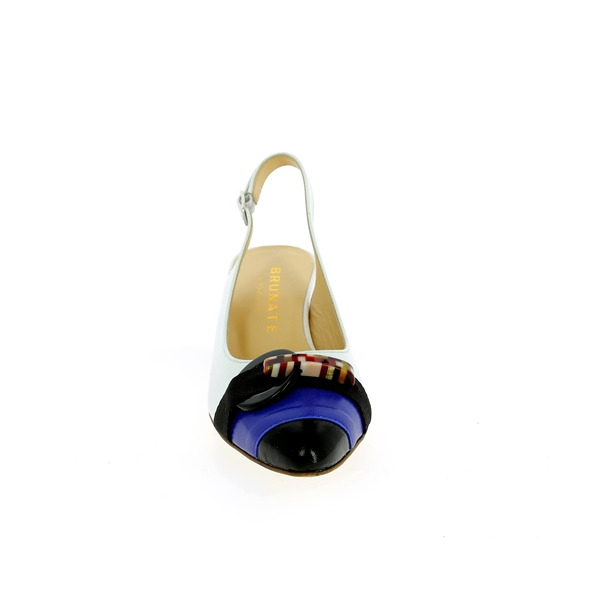 Brunate Pumps