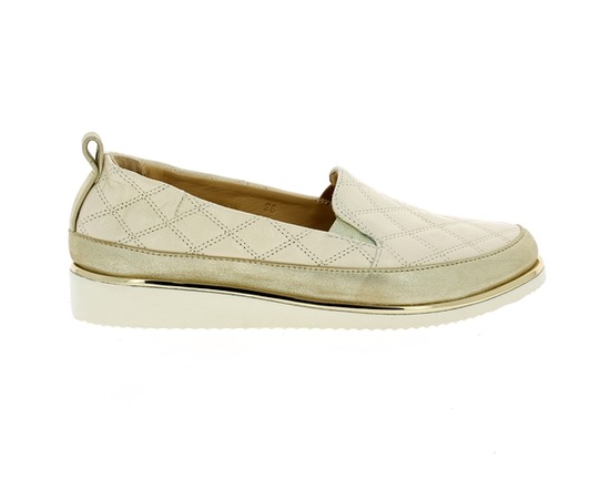 Xsa Moccassins milk