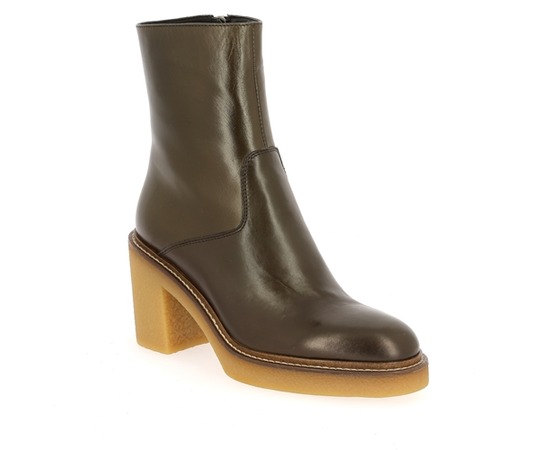 Boots Triver Flight bruin