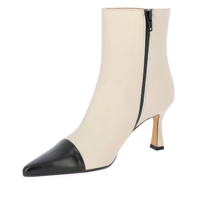 Roberto Festa boots milk milk