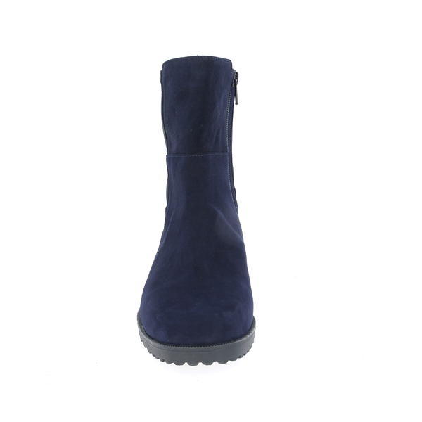 Brunate Boots