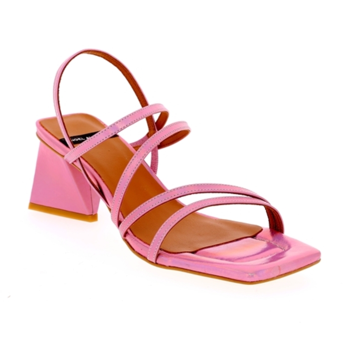 Angel Alarcon sandalen milk