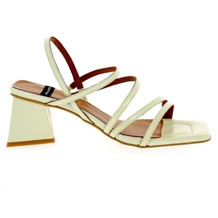 Angel Alarcon sandalen milk milk
