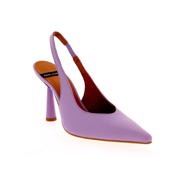 Angel Alarcon Pumps