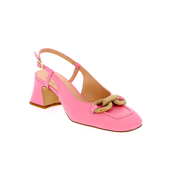 Marian Pumps