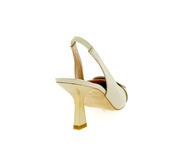 Zinda Pumps latte