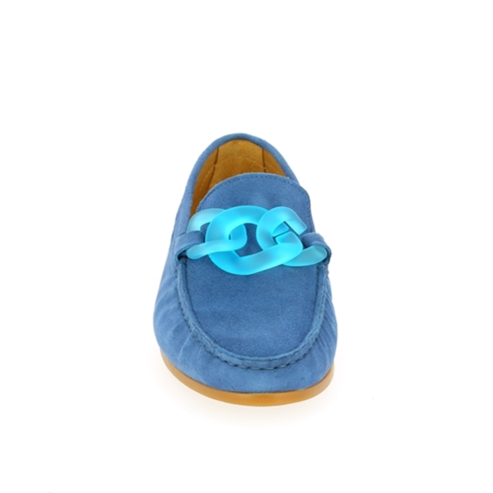 Vittoria Mengoni moccassins jeans jeans