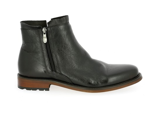 Daniel Kenneth Boots noir