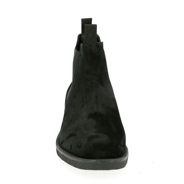 Daniel Kenneth Boots