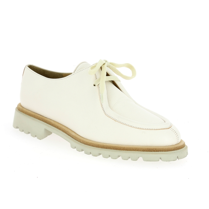 Brunate veterschoenen bruin