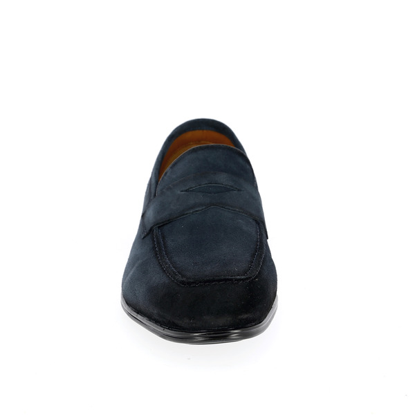 Daniel Kenneth Moccassins