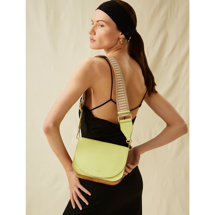 Gianni Chiarini jaune jaune