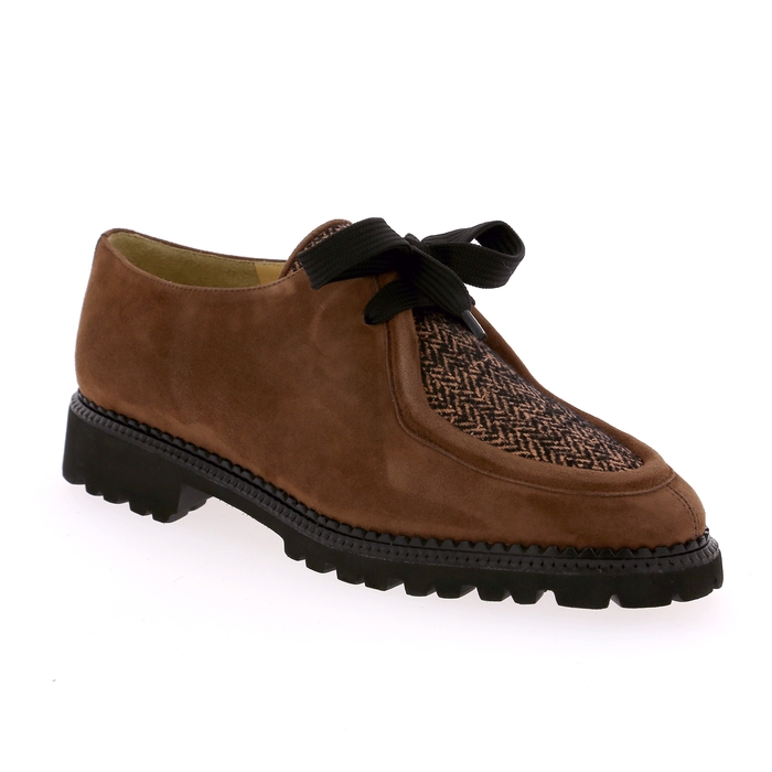 Brunate veterschoenen bruin bruin