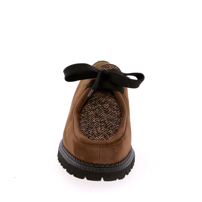 Brunate veterschoenen bruin bruin