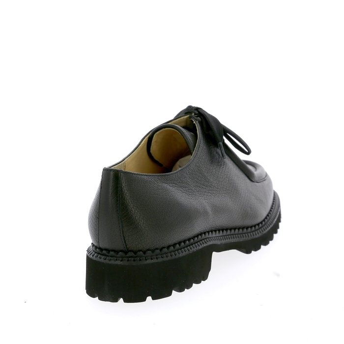 Brunate veterschoenen zwart zwart