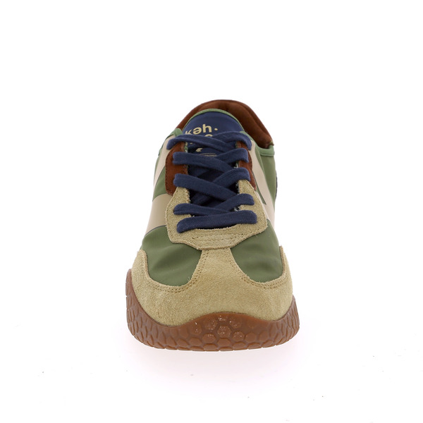 Keh-noo Sneakers