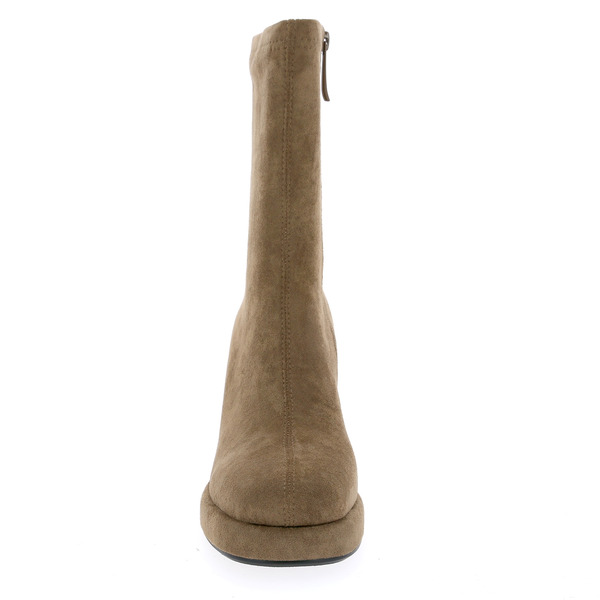 Noa Harmon Boots