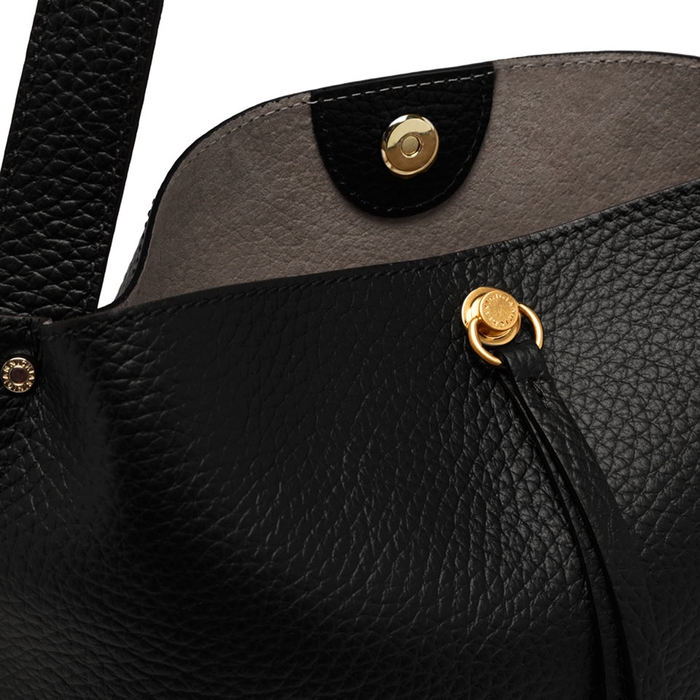 Gianni Chiarini noir noir