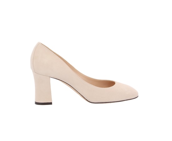 Voltan Pumps nude