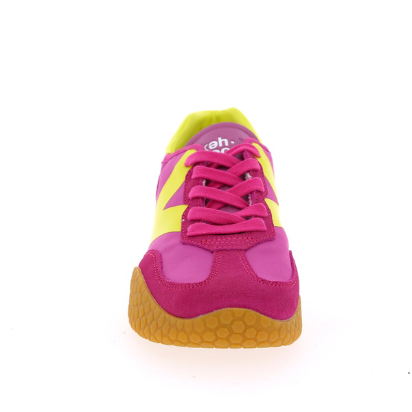 Keh-noo Sneakers