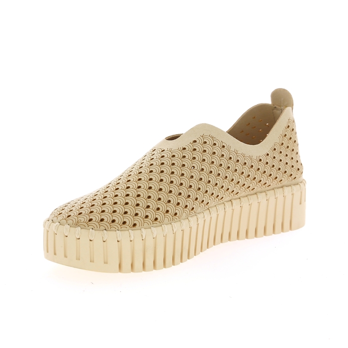 Ilse Jacobsen basket milk