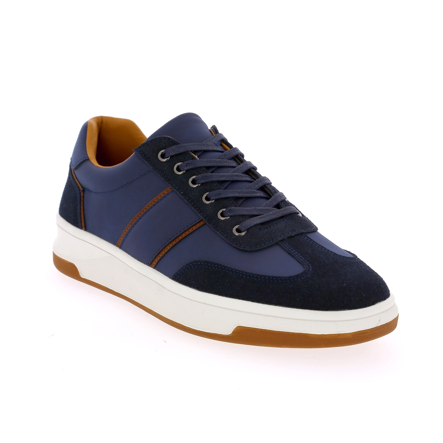Zoom Daniel Kenneth basket bleu