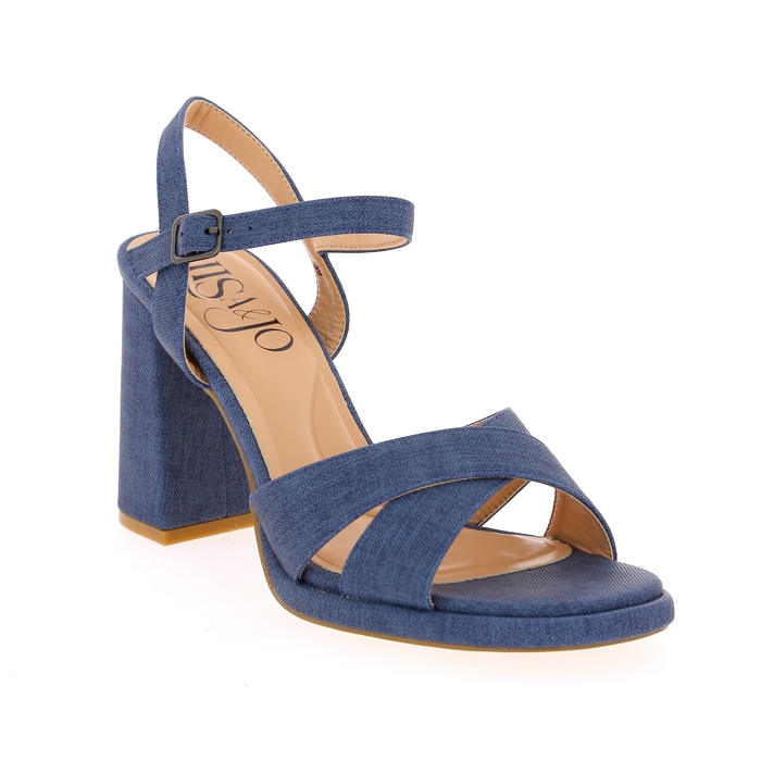 Ella Cruz sandales camel
