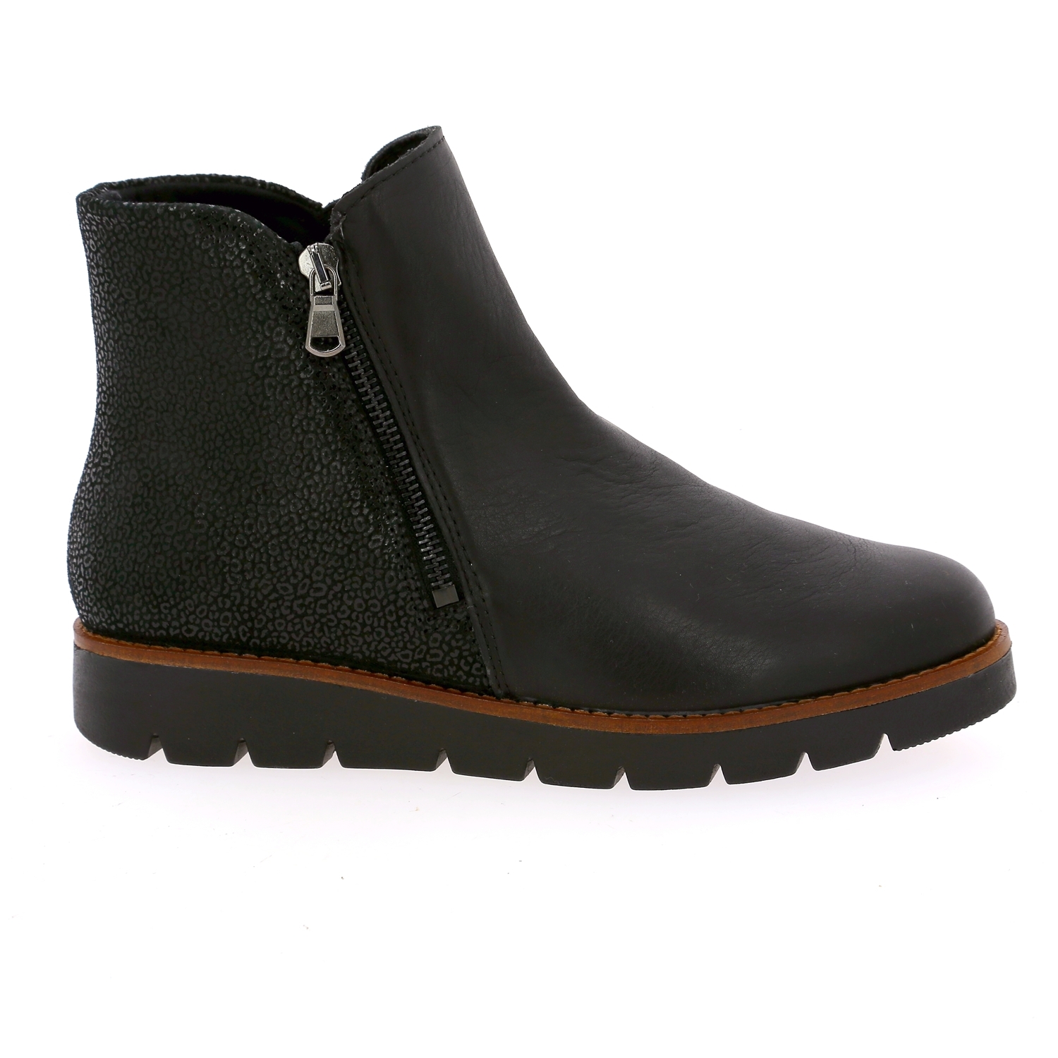Zoom Gianni Chiarini handtas cognac