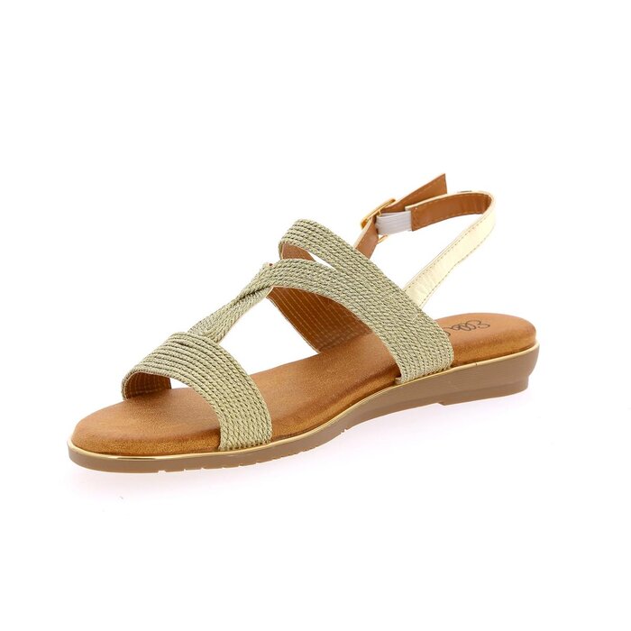 Ella Cruz Sandales or