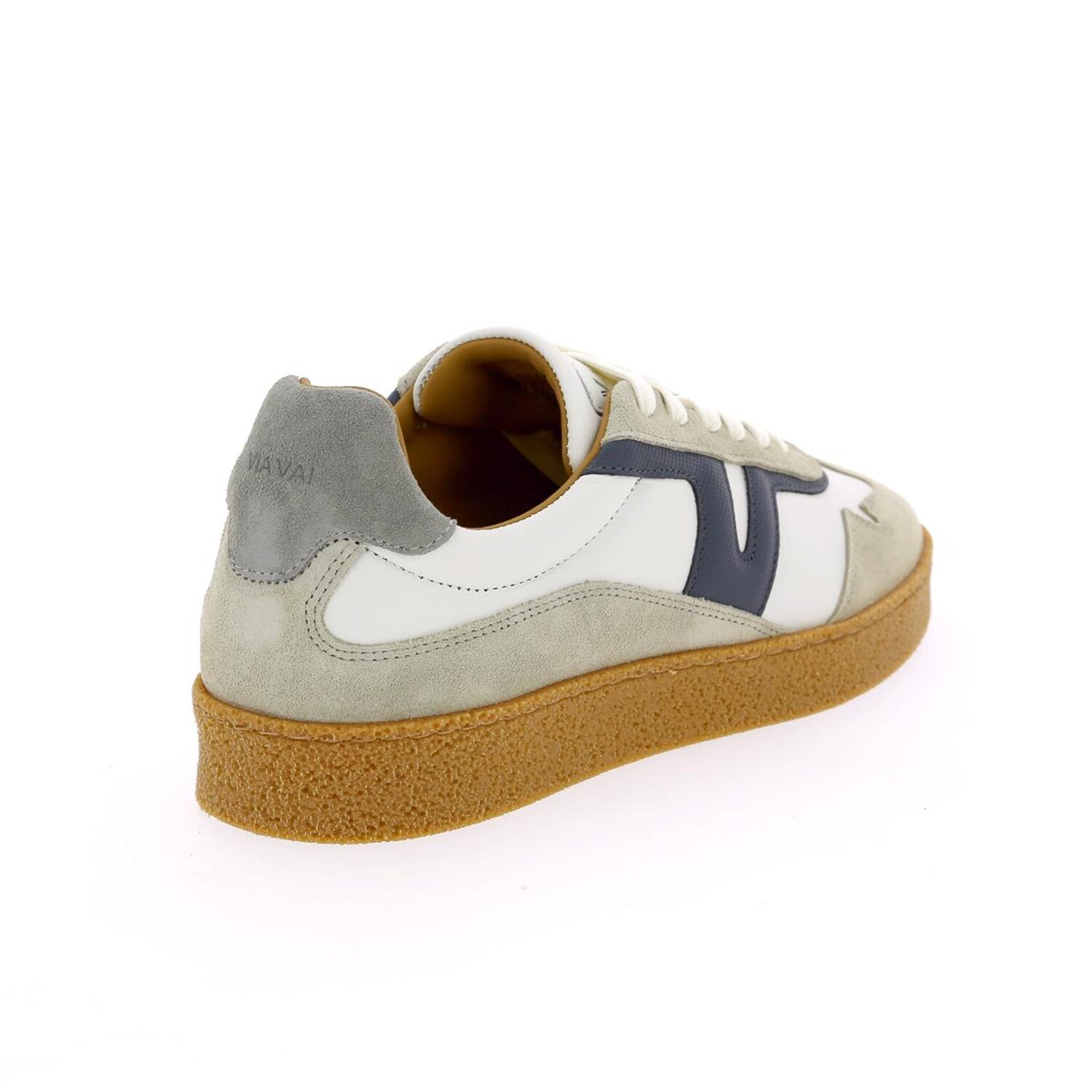 Zoom Sneakers Via Vai