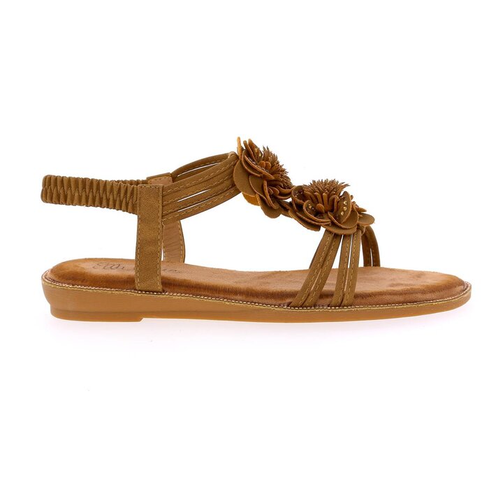 Ella Cruz Sandales camel