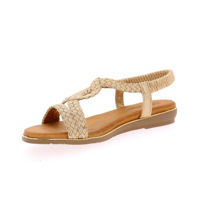 Ella Cruz Sandales or