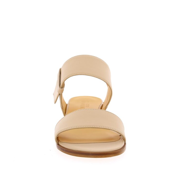 Atelier Content Sandales milk