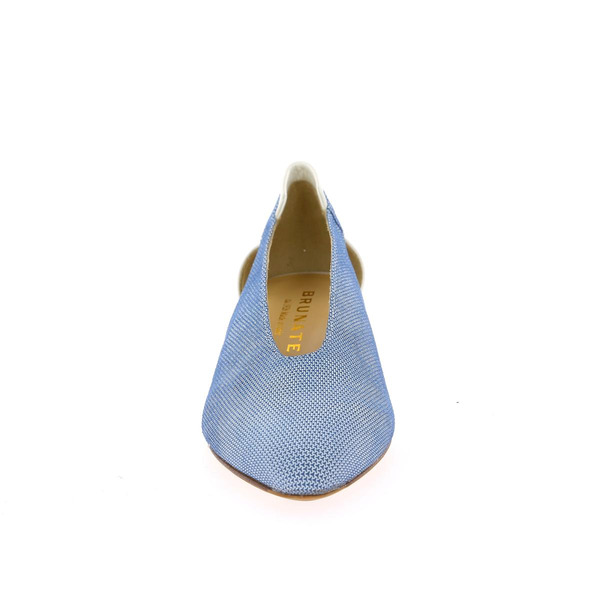 Brunate Pumps