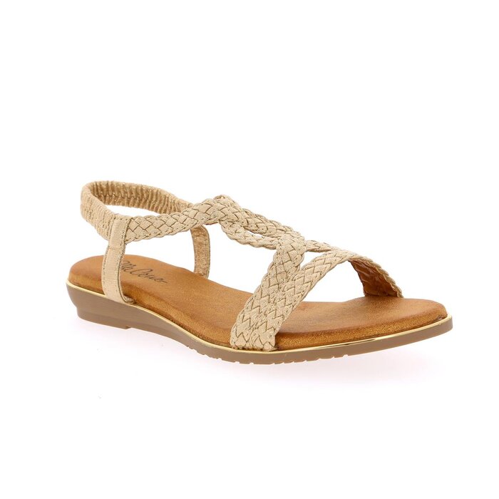 Ella Cruz Sandales or