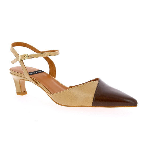 Angel Alarcon Pumps