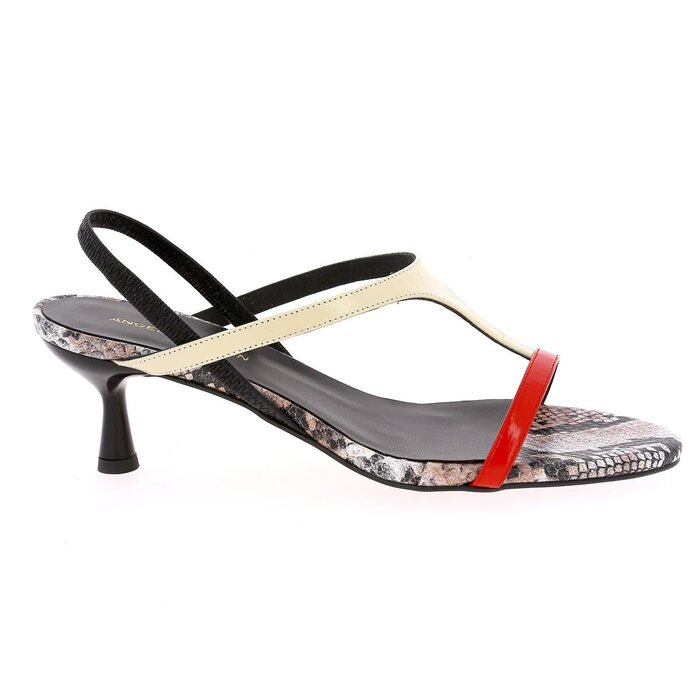 Angel Alarcon Sandalen wit