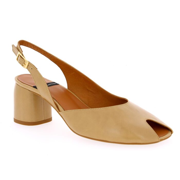 Pumps Angel Alarcon camel