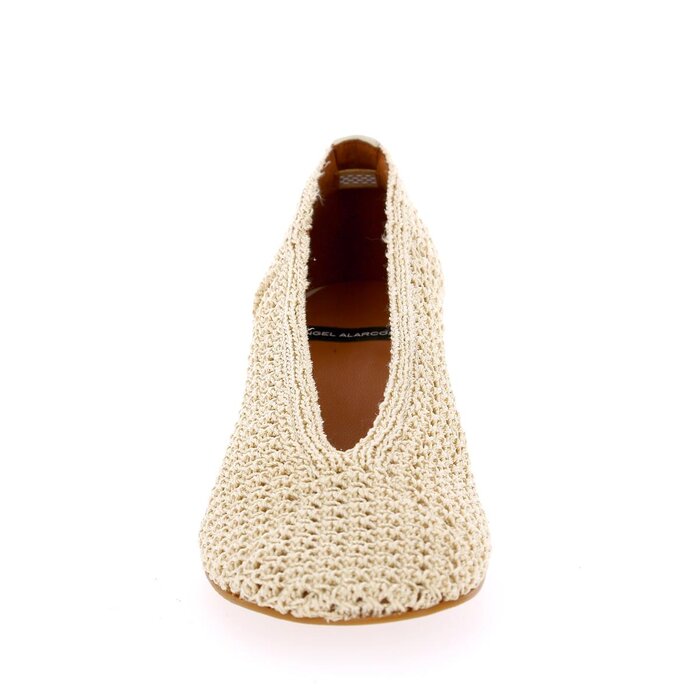 Angel Alarcon Décolletés milk