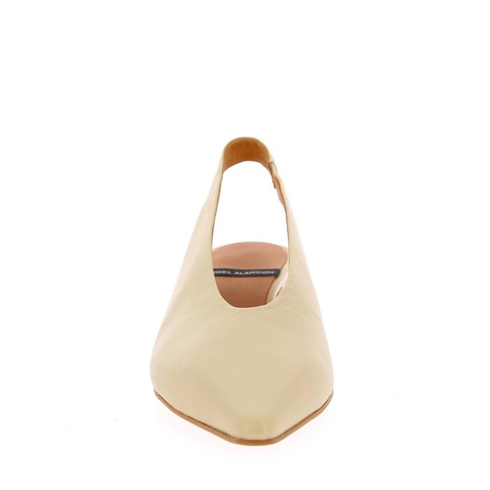 Angel Alarcon Décolletés milk