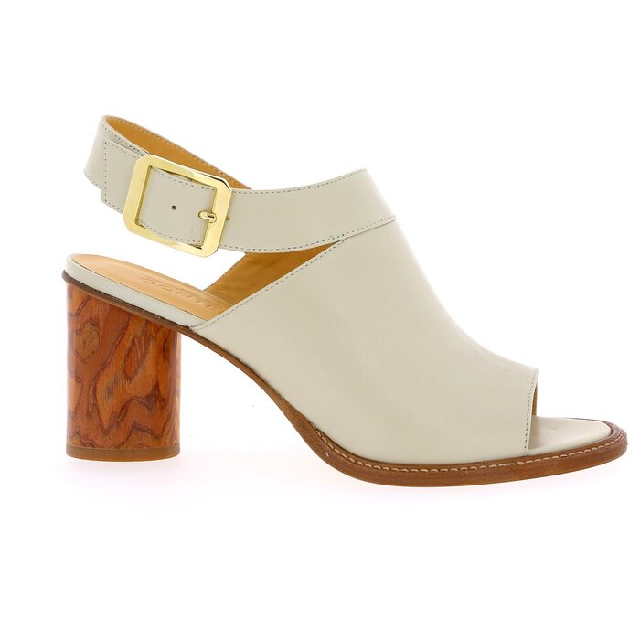 Atelier Content Sandales milk