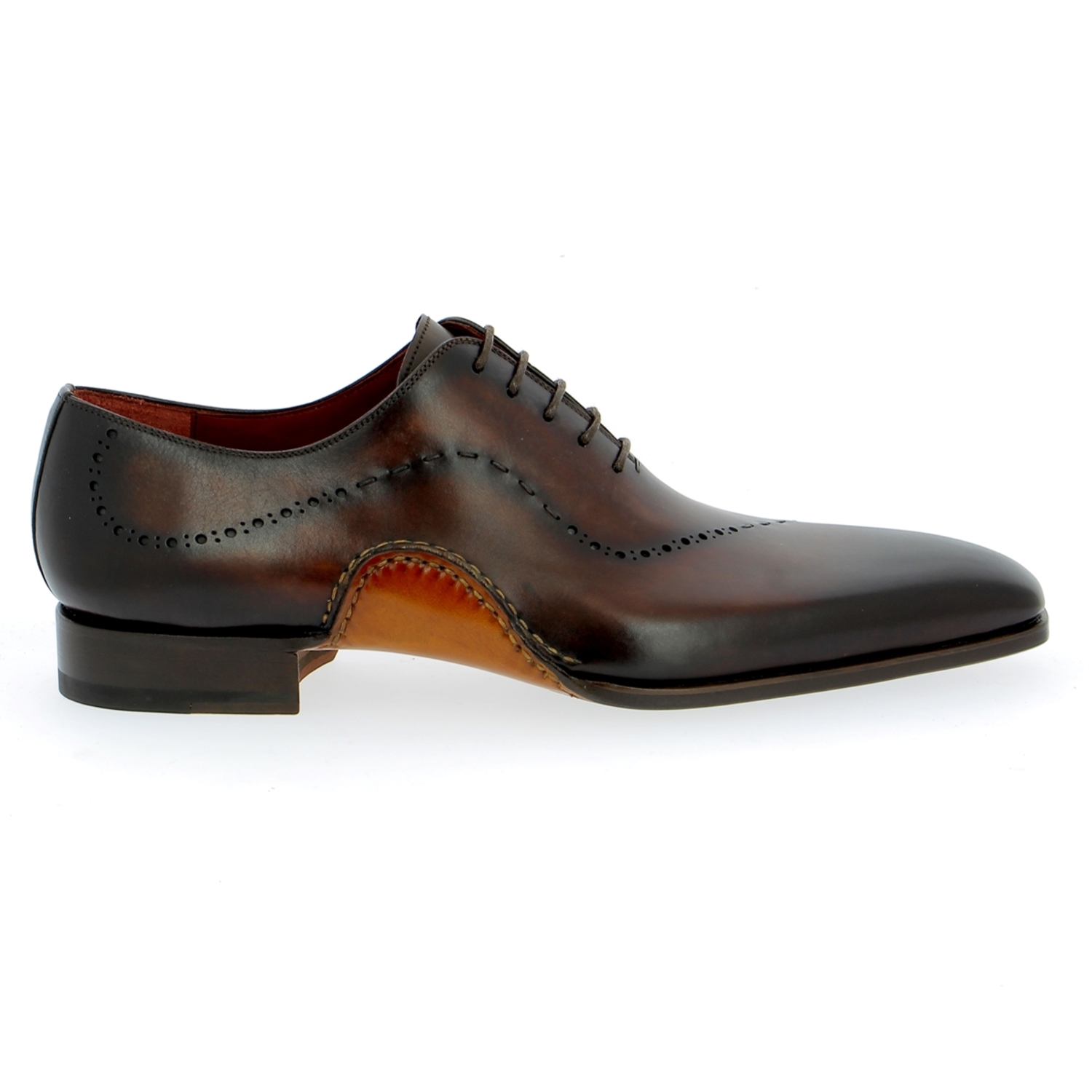 Zoom Magnanni veterschoenen bruin