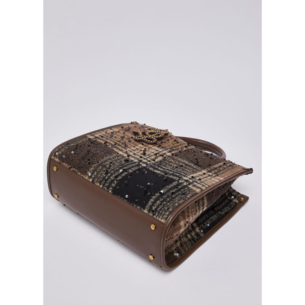 20247_6.jpg