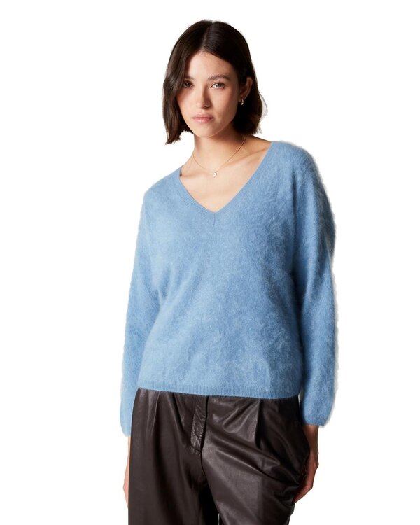 Absolut Cashmere Soeli pull hemelsblauw